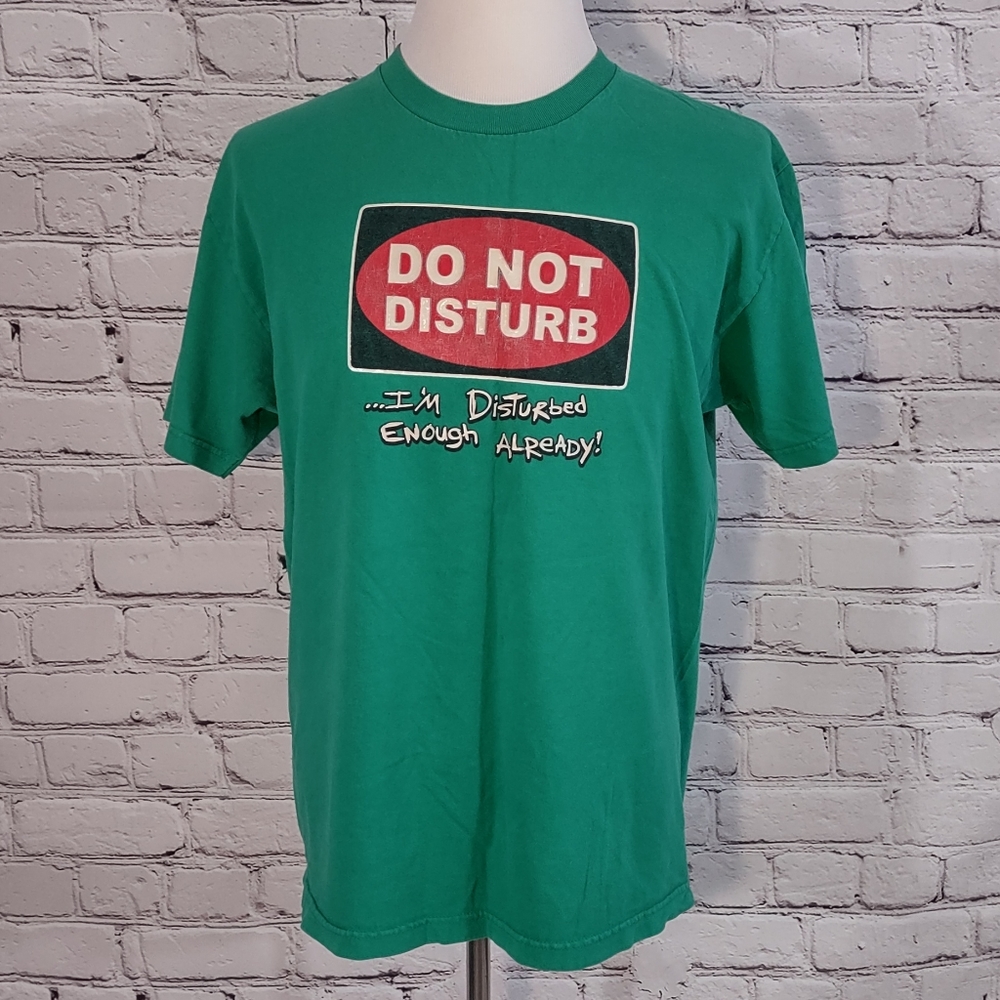 Do Not Disturb green vintage T-shirt